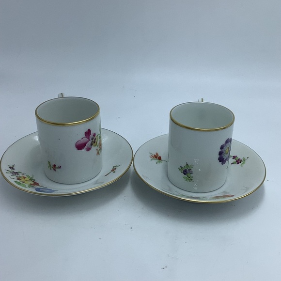 Two Hochst Germany Hand Painted Porcelain Demitasse Cups and Saucers. - Picture 2 of 15